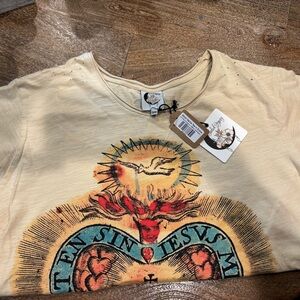 Jaded Gypsy Tee with Heart and Dove Design s/m